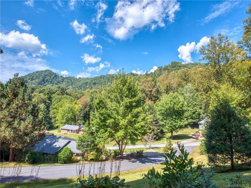 Property image 5 at 39 Chateau Place, Waynesville, NC 28785