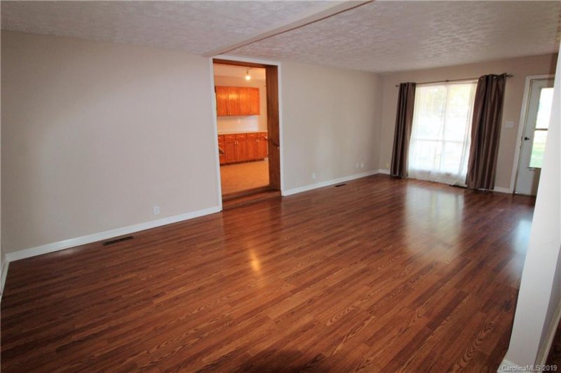 Property image 4 at 505 Flat Rock Street, Clover, SC 29710