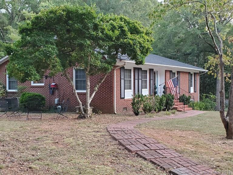 Property image 2 at 201 Springdale Drive, York, SC 29745