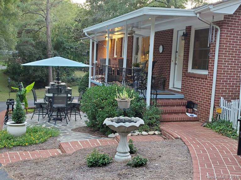 Property image 3 at 201 Springdale Drive, York, SC 29745