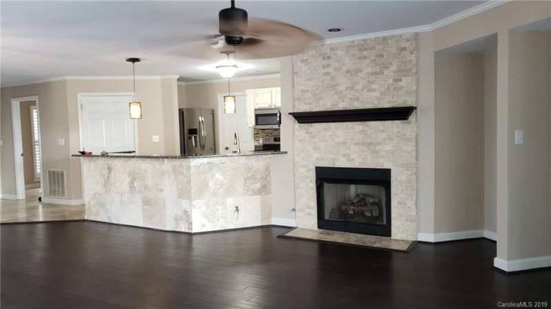 Property image 2 at 17810 Half Moon Lane, Cornelius, NC 28031