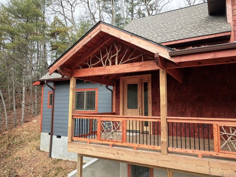 Property image 4 at 128 Flagstone Ridge, Waynesville, NC 28785