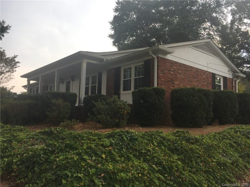 Property image 3 at 45 36th Avenue, Hickory, NC 28601