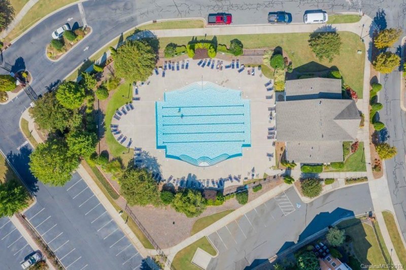 Property image 2 at 10614 Morablin Drive, Charlotte, NC 28277