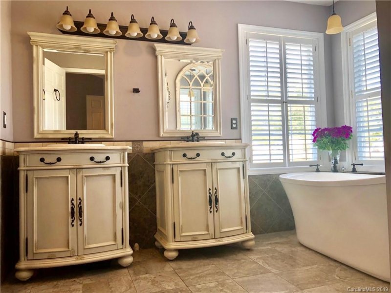 Property image 3 at 2117 Kks Court, Newton, NC 28658