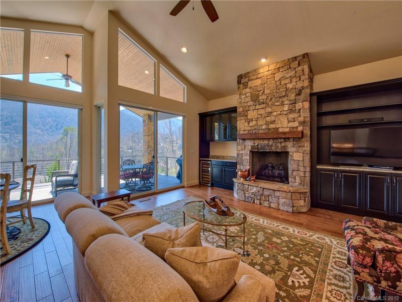 Property image 3 at 99 Plateau Drive, Maggie Valley, NC 28751