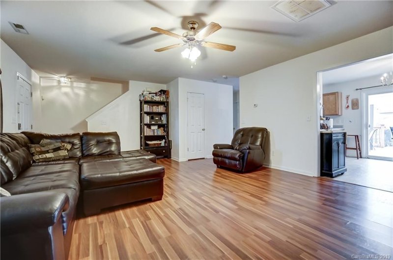 Property image 5 at 7121 Angela Marie Court, Charlotte, NC 28215