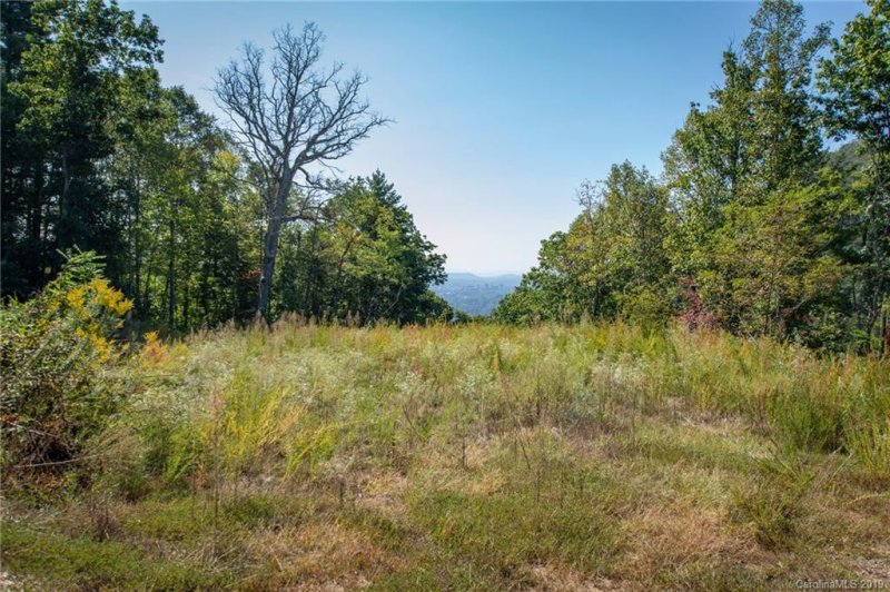 Property image 3 at 36 Ventana Drive, Asheville, NC 28804
