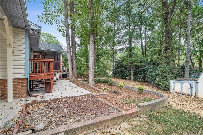 Property image 2 at 3808 Cobbleridge Drive, Charlotte, NC 28215