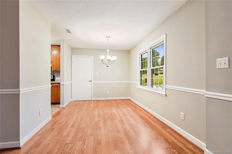 Property image 3 at 3808 Cobbleridge Drive, Charlotte, NC 28215