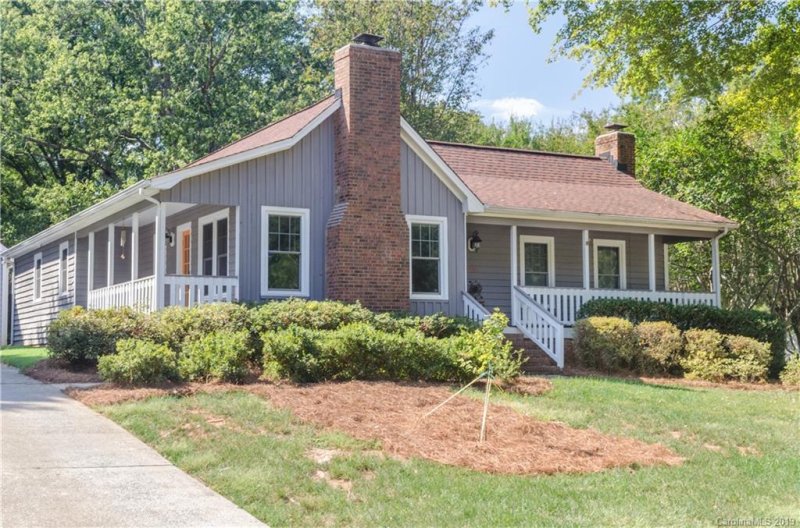 Property image 2 at 6530 Woodshed Circle, Charlotte, NC 28270