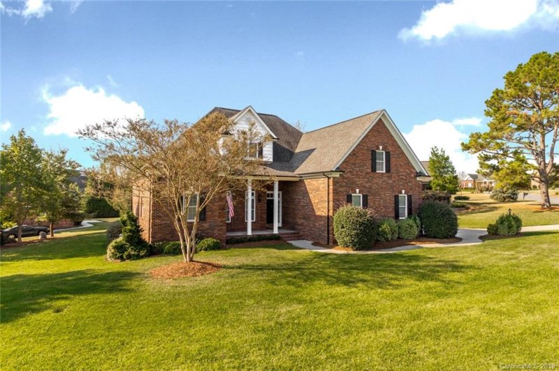 Property image 3 at 7901 Grimsby Circle, Harrisburg, NC 28075