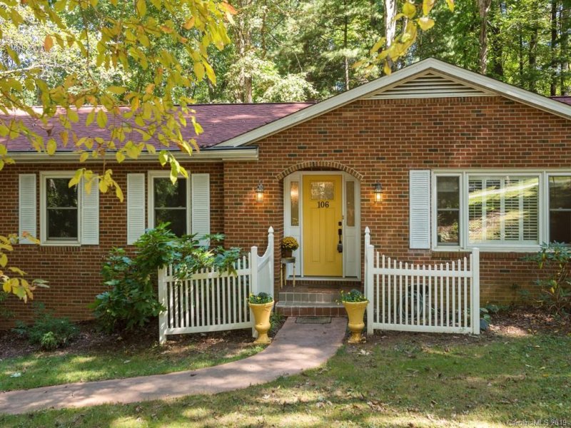 Property image 3 at 106 Rusty Lane, Hendersonville, NC 28791