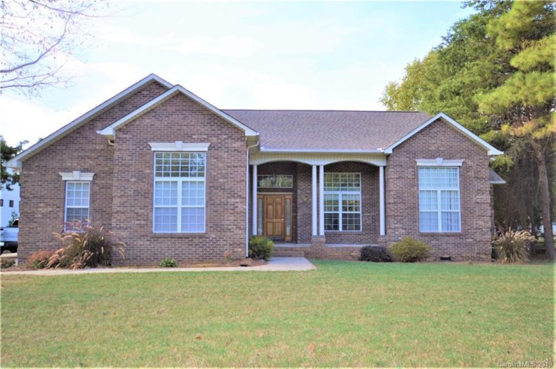 Property image 2 at 698 Langtree Road, Mooresville, NC 28117