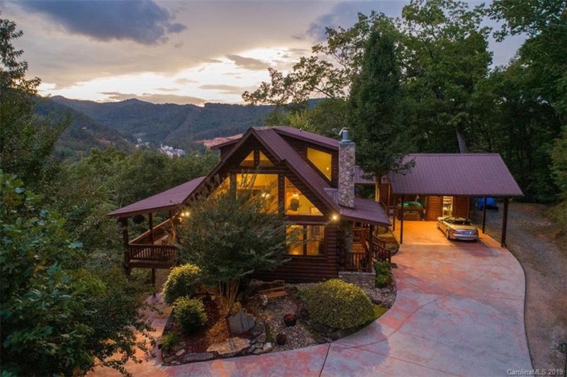 111 Cullowhee Heights Road