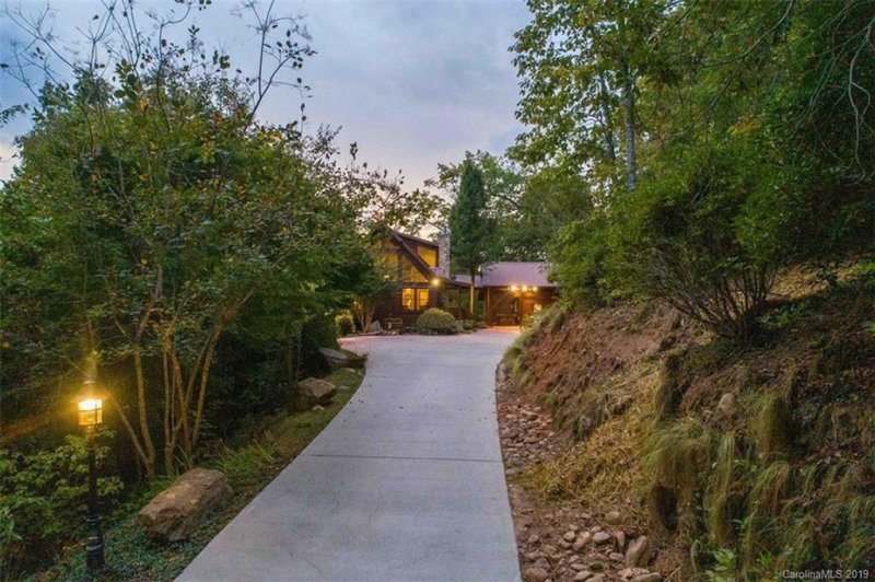 Property image 3 at 111 Cullowhee Heights Road, Cullowhee, NC 28723