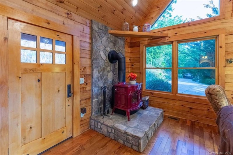 Property image 4 at 111 Cullowhee Heights Road, Cullowhee, NC 28723