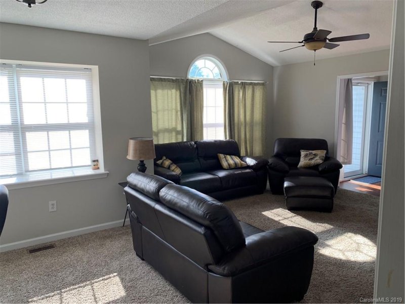 Property image 4 at 818 Highlander Court, Concord, NC 28025