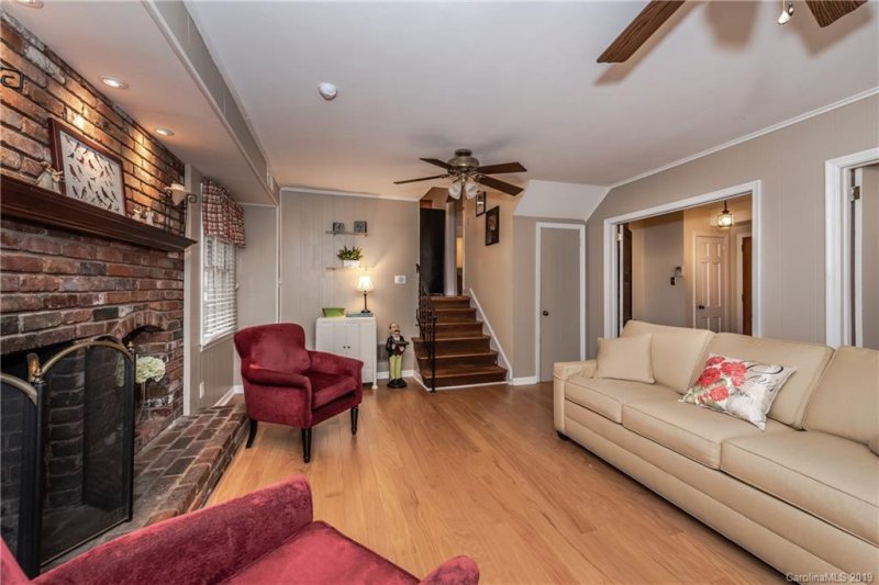 Property image 5 at 5520 Barnsley Place, Charlotte, NC 28209