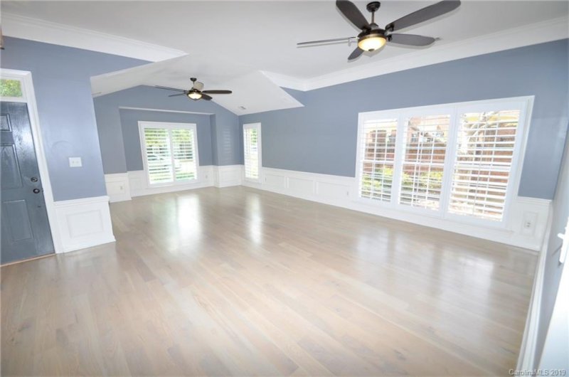 Property image 3 at 10505 Pullengreen Drive, Charlotte, NC 28277