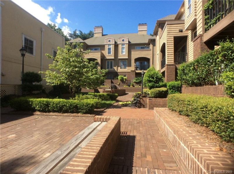 Property image 3 at 1109 Morehead Street, Charlotte, NC 28204