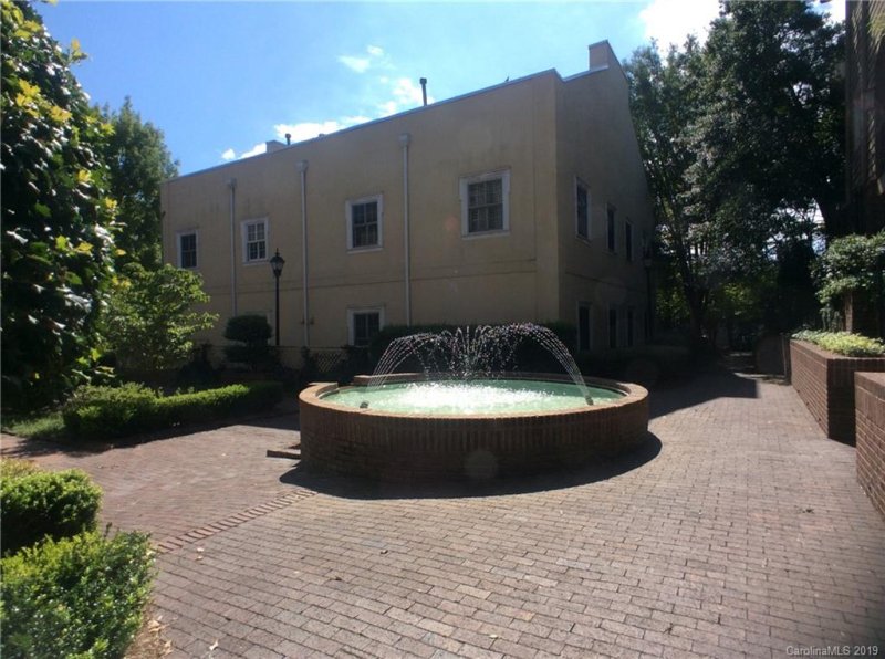 Property image 4 at 1109 Morehead Street, Charlotte, NC 28204