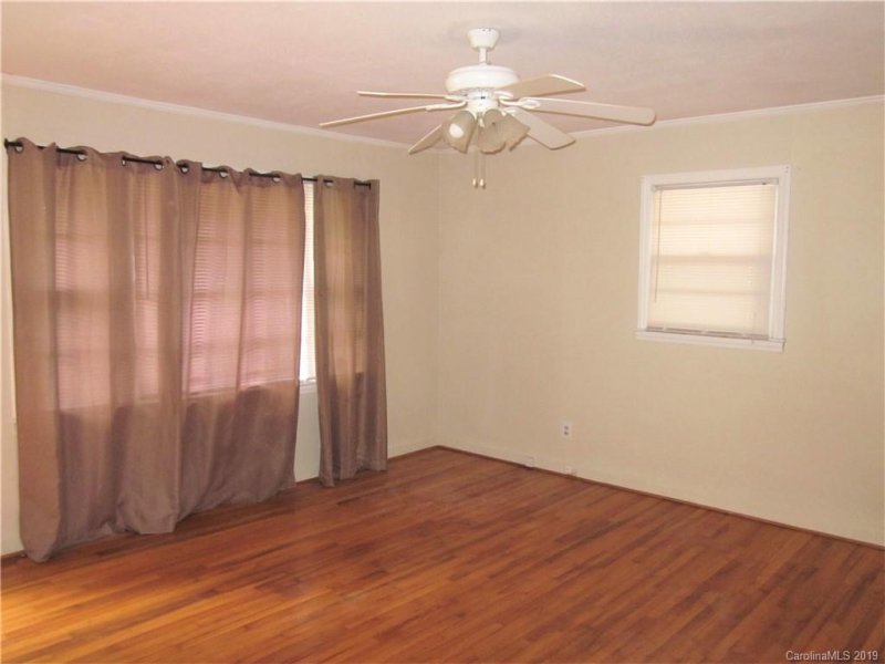 Property image 3 at 114 Point Circle, Belmont, NC 28012