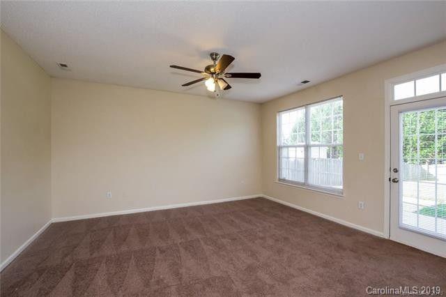 Property image 3 at 4717 Fox Thorne Drive, Charlotte, NC 28216