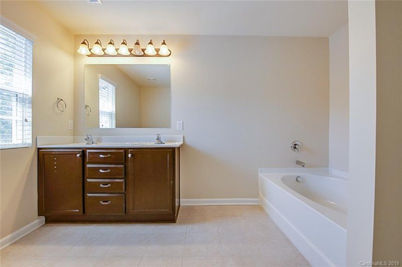 Property image 3 at 7965 Ritter Drive, Charlotte, NC 28270