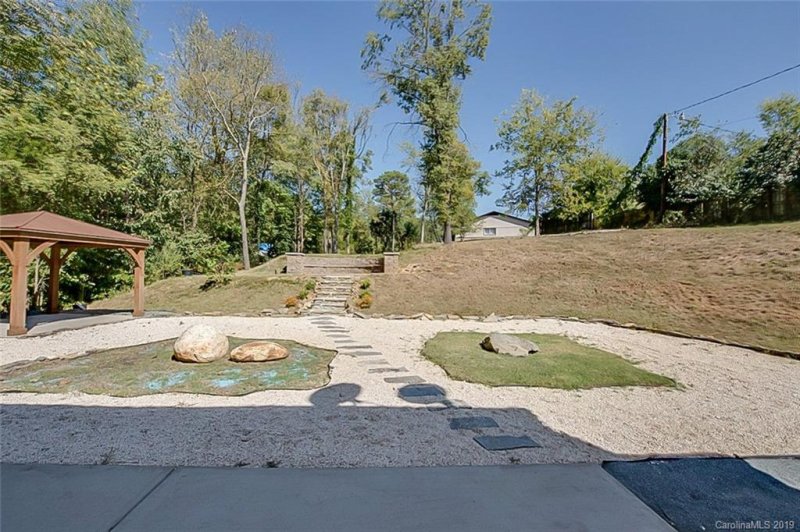 Property image 4 at 7965 Ritter Drive, Charlotte, NC 28270