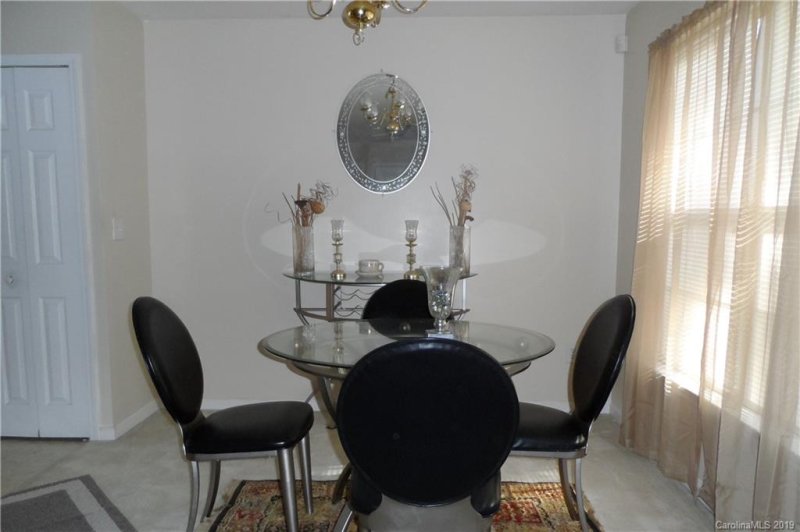 Property image 4 at 3740 Brookchase Lane, Charlotte, NC 28205