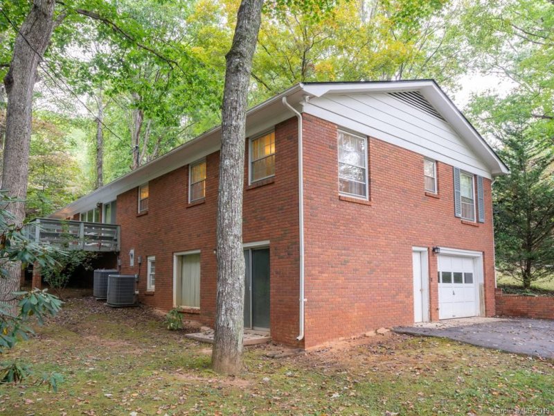 Property image 4 at 113 Dogwood Drive, Black Mountain, NC 28711