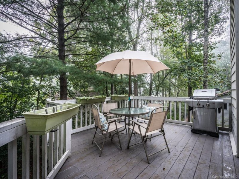 Property image 2 at 4 Bramble Court, Arden, NC 28704