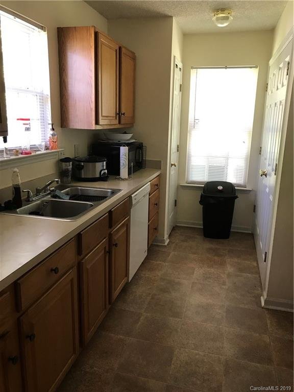Property image 3 at 347 Touch Me Not Lane, Charlotte, NC 28216