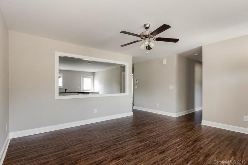 Property image 3 at 2512 Glenwood Street, Kannapolis, NC 28083