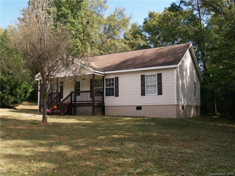 Property image 3 at 1065 Marietta Street, Charlotte, NC 28214