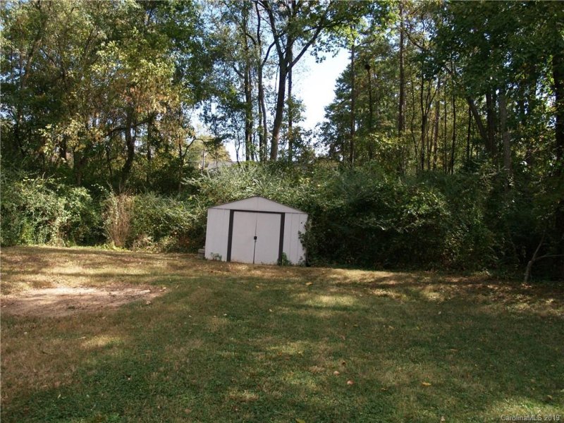 Property image 5 at 1065 Marietta Street, Charlotte, NC 28214