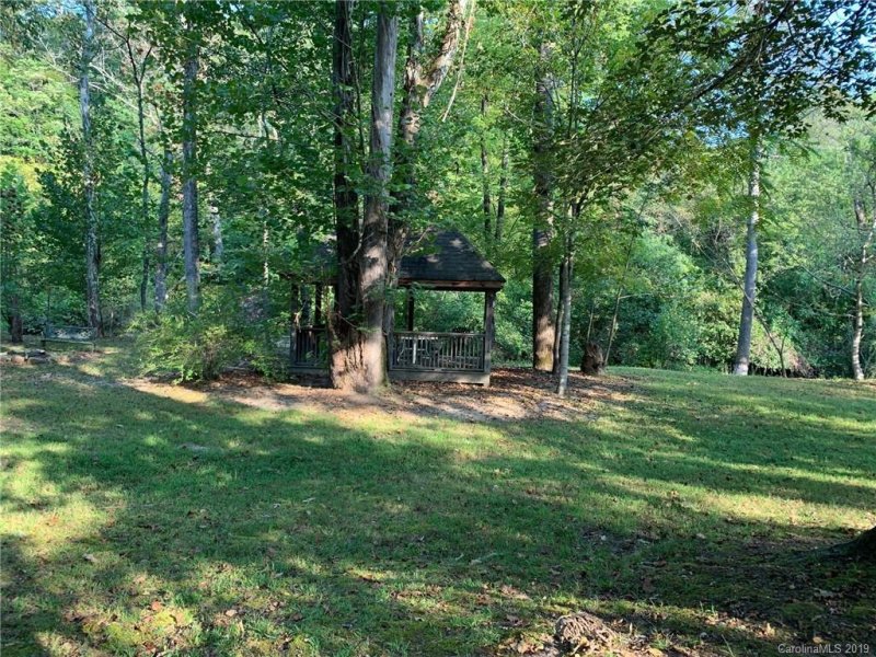 Property image 5 at 25 Blue Rock Road, Hendersonville, NC 28792