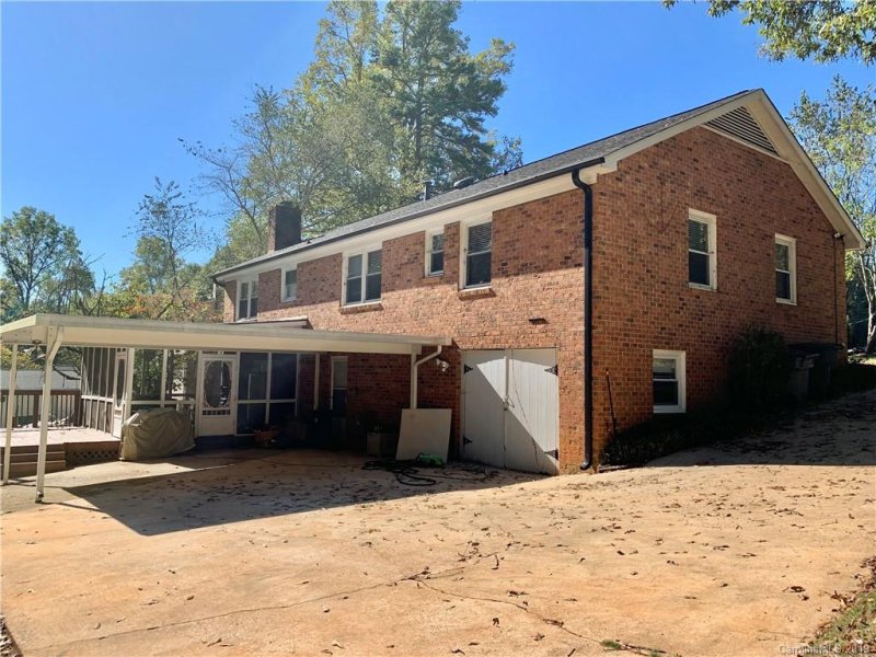 Property image 3 at 2010 Monticello Drive, Gastonia, NC 28056