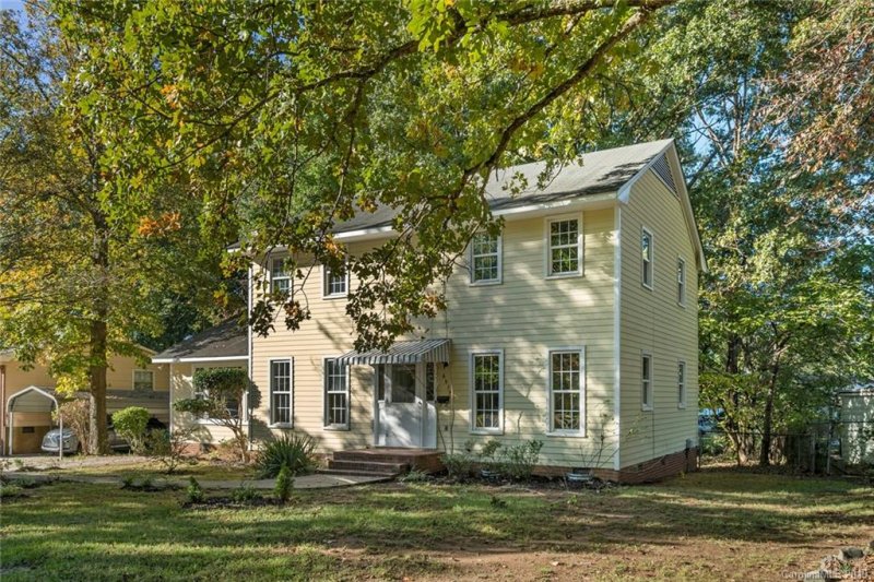 Property image 3 at 6515 Spring Garden Lane, Charlotte, NC 28213