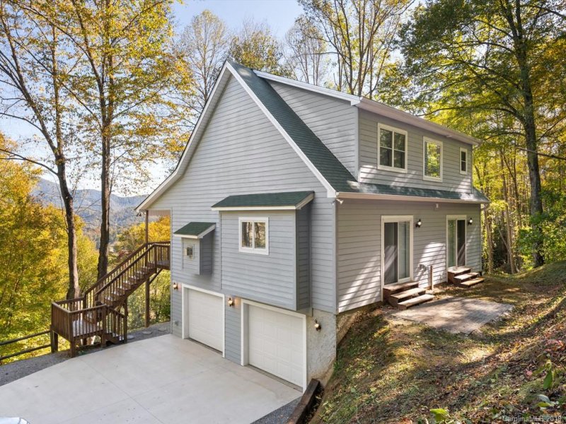 Property image 2 at 509 Falling Glen Drive, Waynesville, NC 28785