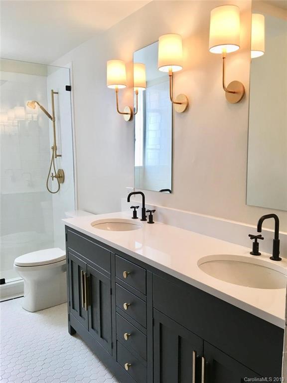 Property image 2 at 301 W 10th Street, Charlotte, NC 28202