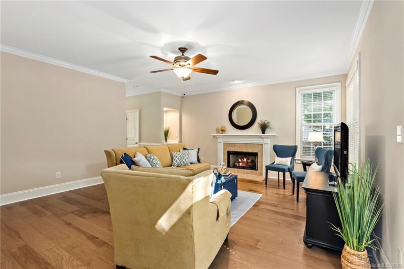 Property image 4 at 3223 Bon Rea Drive, Charlotte, NC 28226