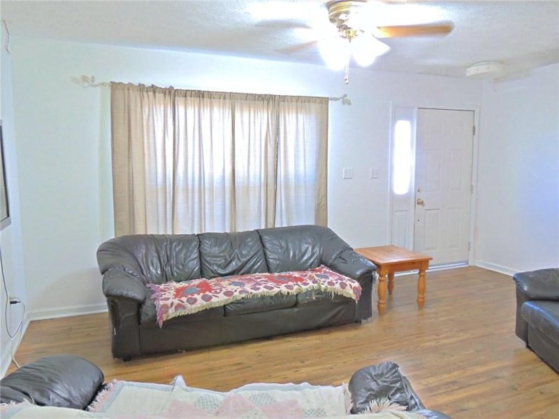 Property image 3 at 1753 Redberry Lane, Conover, NC 28613