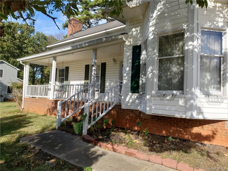 Property image 2 at 2602 Cherokee Court, Gastonia, NC 28054