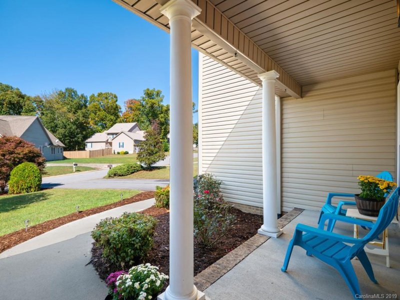 Property image 5 at 54 Helen Holcombe Way, Candler, NC 28715