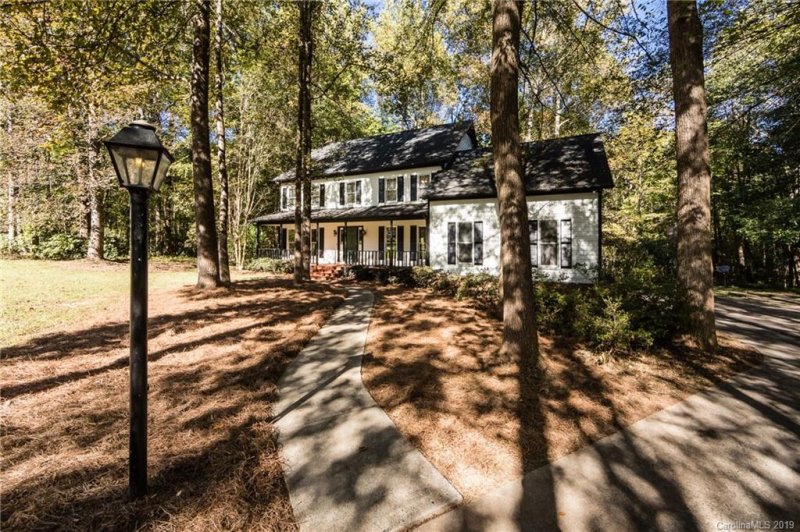 Property image 2 at 10506 Wyndham Chase Lane, Charlotte, NC 28277