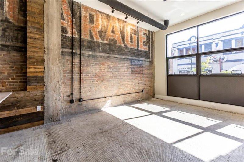 Property image 4 at 17 N Market Street, Asheville, NC 28801