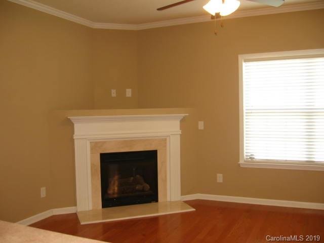 Property image 3 at 6527 Falls Lake Drive, Charlotte, NC 28270