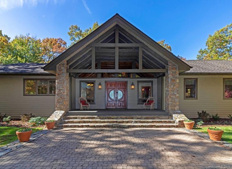 Property image 3 at 900 Spanish Oak Drive, Cedar Mountain, NC 28718